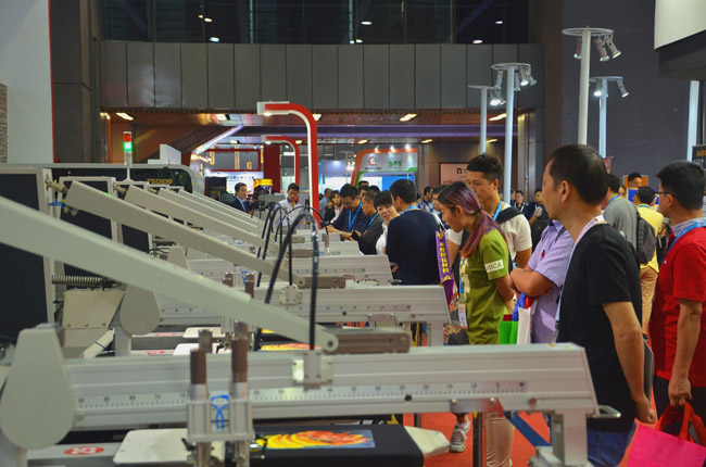 漢弘集團(tuán)展會(huì)現(xiàn)場(chǎng)