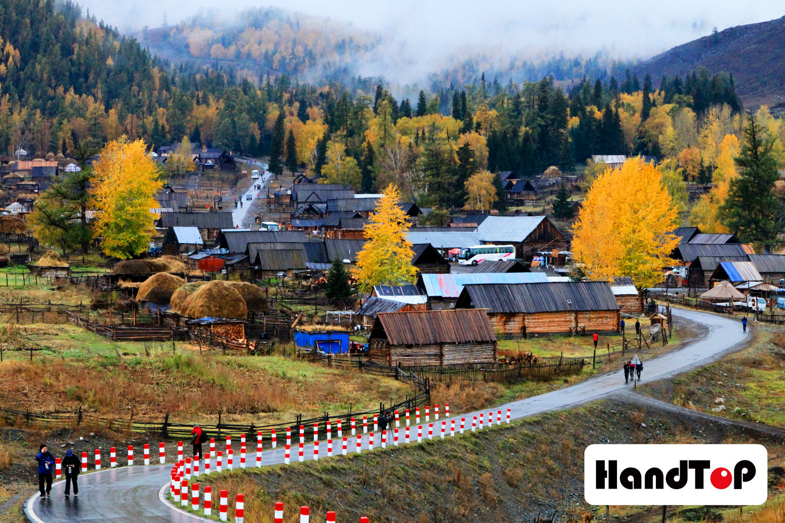 漢拓UV打印機(jī)打印實(shí)例村莊